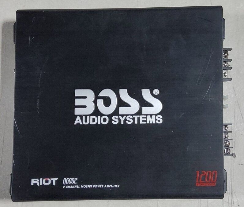 BOSS AUDIO Riot 1200-Watt Full Range