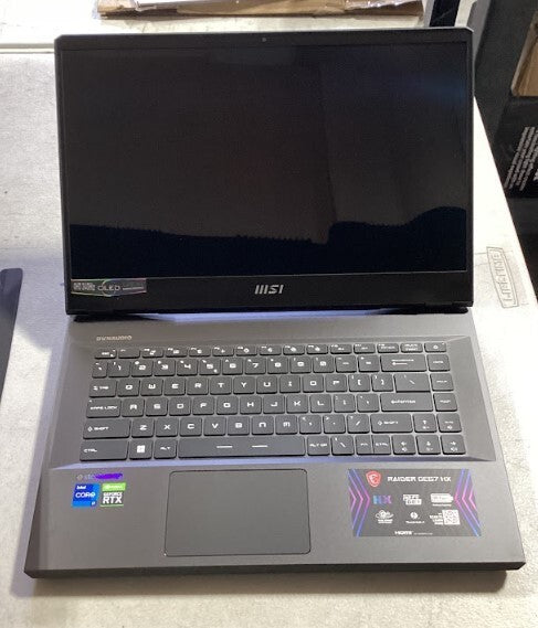 Raider GE67Hx 12UGS-013