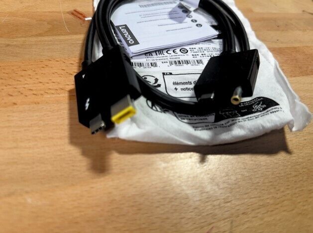 Lenovo ThinkPad Thunderbolt 4 Workstation Dock Split Cable 4X91K16970