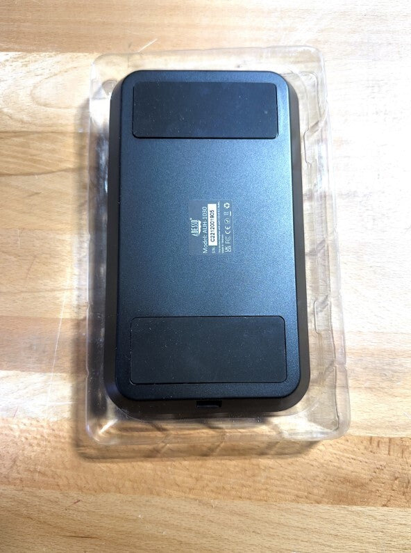 Adesso 10W Max Qi-Certified 3-Coil Wireless Charging Pad AUH-1030