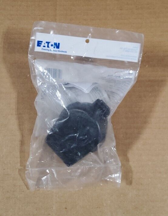 Eaton S42-SP Arrow Hart Heavy-Duty Universal NEMA Power Plug