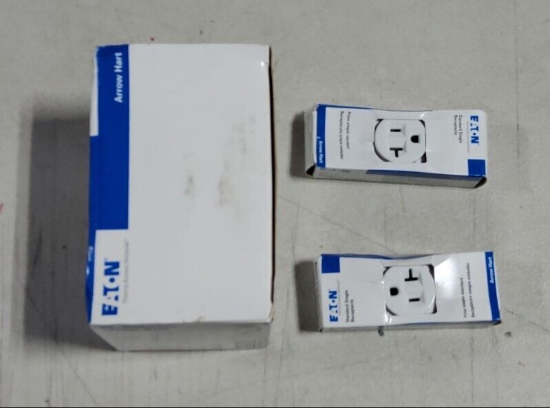 Eaton Arrow Hart Standard Single Receptacle (12 Pack)