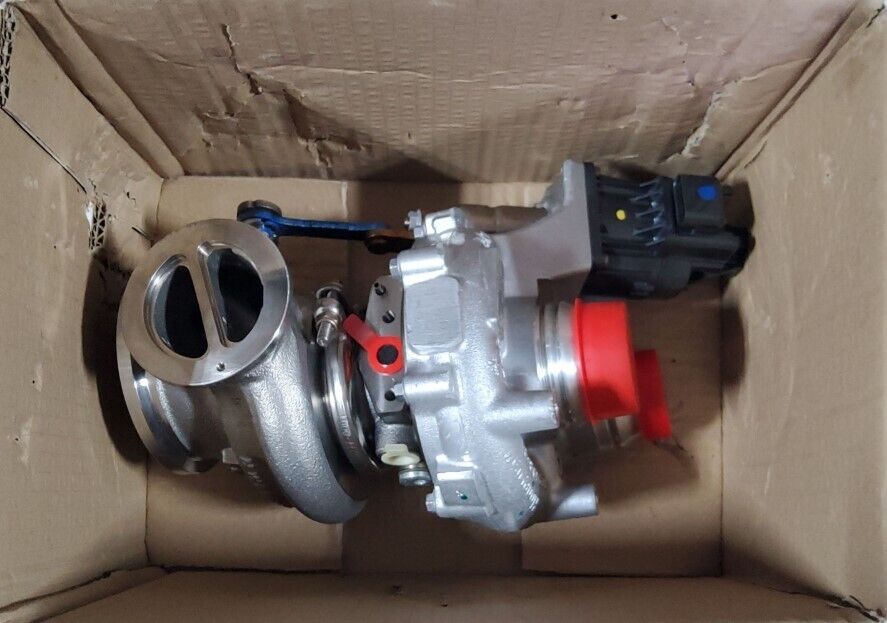 BMW GENUINE Turbo Charger PART # 11659494375 (BMW 750i)