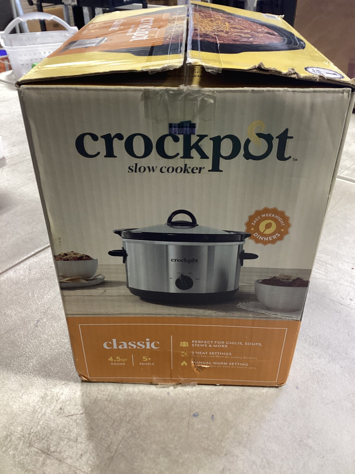 4.5 QT Classic Crockpot slow cooker