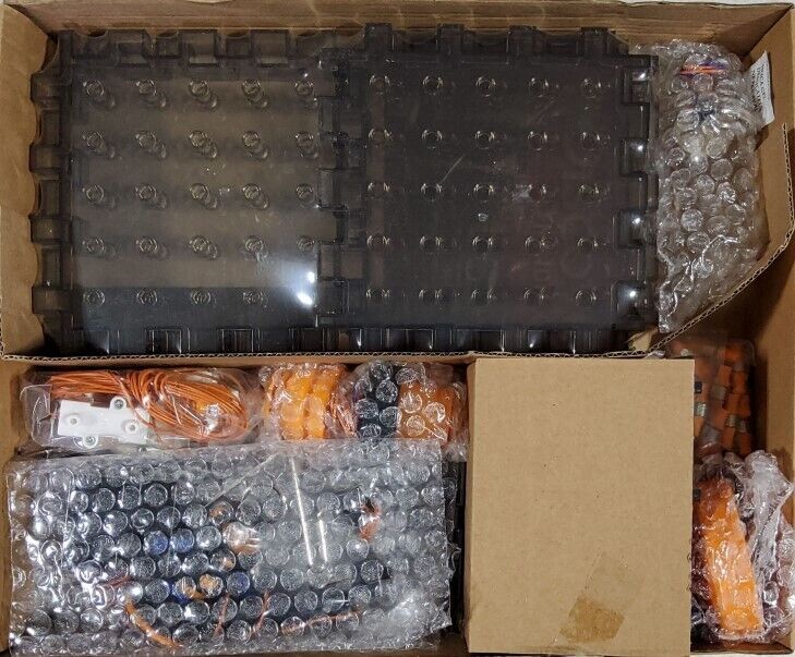 Discovery Action Circuitry Electronic Experiment STEM Set, Build-it-Yourself En